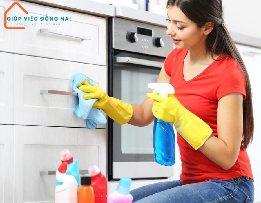 Dịch vụ giúp việc cho người nước ngoài uy tín giúp người nước ngoài yên tâm hơn khi sống tại Việt Nam