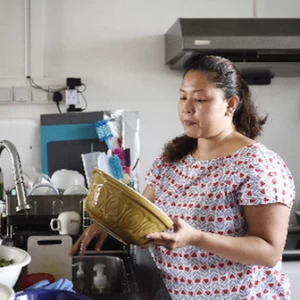 Em Đang Cần Gấp Một Cô Giúp Việc Nhà Lương Khoảng 8 Triệu Bao Ăn Ở